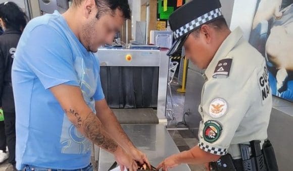 Guardia Nacional refuerza operativos en terminales de autobuses por periodo vacacional