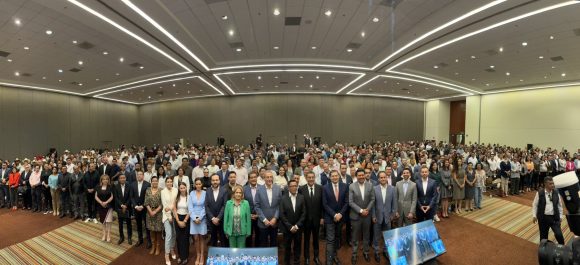 Sergio Salomón y Alejandro Armenta presidieron “curso de capacitación con presidentes municipales electos”.