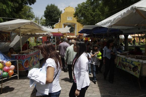 Habrá cierres viales por festividad en el barrio de Santiago