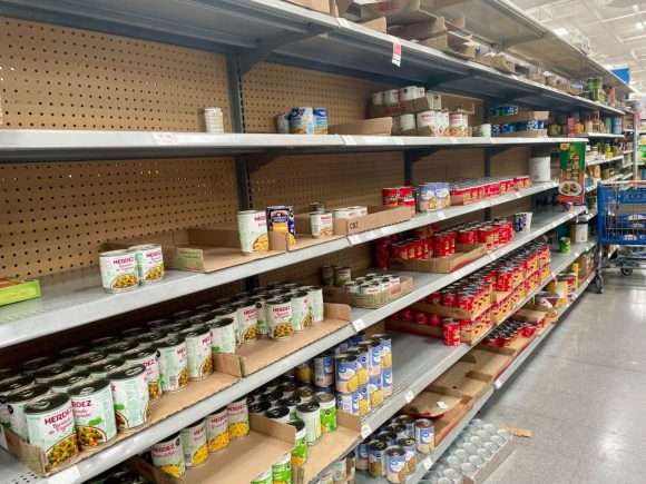 Compras de pánico en Cancún por el huracán “Beryl”