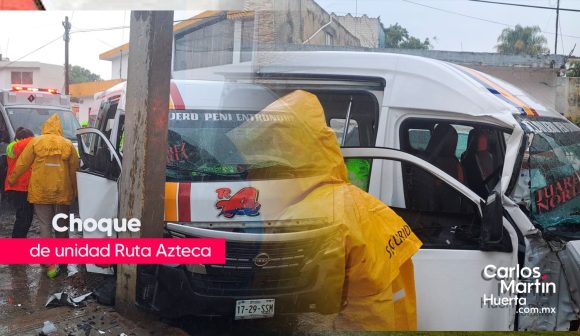 Atiende PC y SSC choque de unidad Ruta Azteca