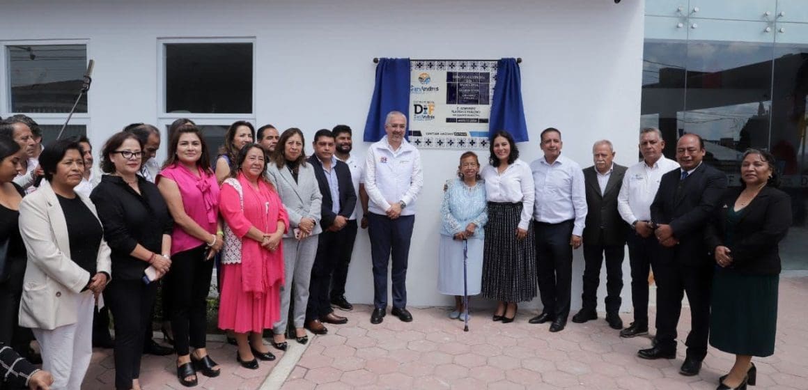 Entregan rehabilitación del nuevo edifico del Sistema Municipal DIF de San Andrés Cholula