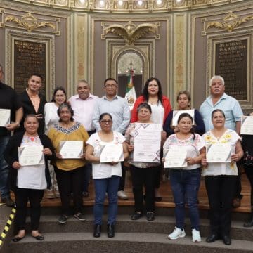 Reconocen en Congreso a cocineras tradicionales de San Nicolás de los Ranchos