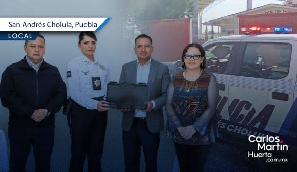 Portada Dotan de nuevo armamento a la policía de San Andrés Cholula CMH Dotan de nuevo armamento a la policía de San Andrés Cholula