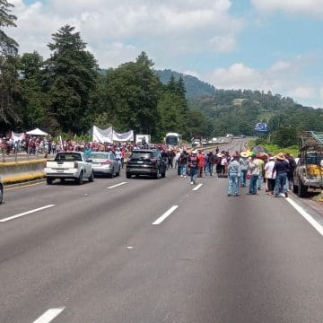 Propuesta para castigar con cárcel los bloqueos carreteros debe ser analizada a fondo