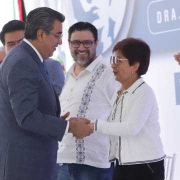 Anuncia Sergio Salomón inversión de 250 mdp para intervención de preparatorias BUAP