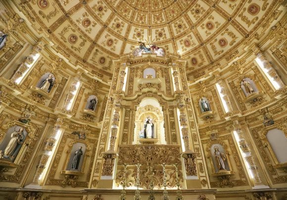 Entregan trabajos de restauración y rehabilitación del exconvento de Santo Domingo de Guzmán