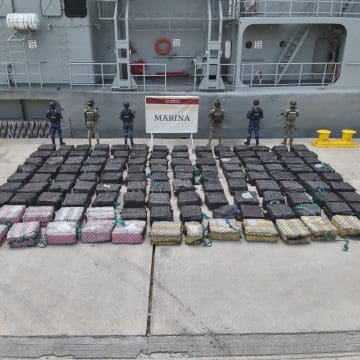 Marina aseguró aproximadamente 7.2 toneladas de presunta cocaína en costas de Colima y Michoacán