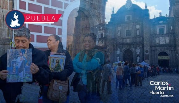 Miles de fieles dan gracias a San Judas Tadeo en la Catedral de Puebla