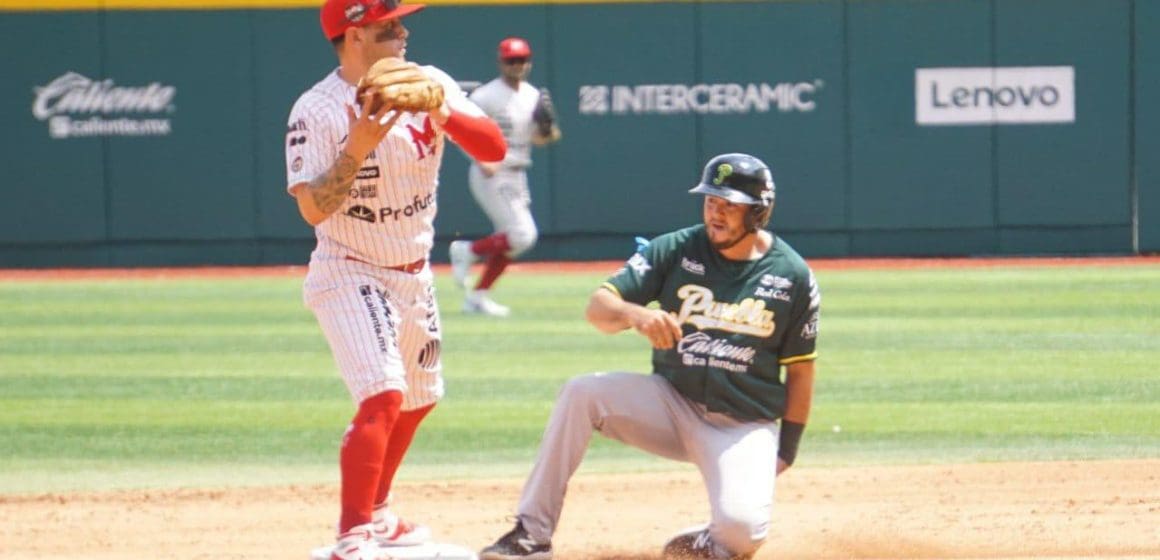 Los Diablos pegan primero y toman ventaja ante los Pericos en playoffs