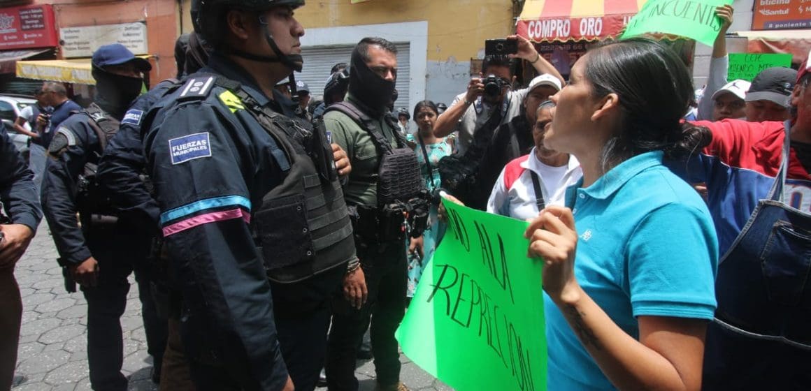 Ayuntamiento de Puebla pierde la batalla, regresan los ambulantes al Centro