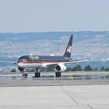 Avión de Trump sufre falla durante vuelo y aterriza en Montana