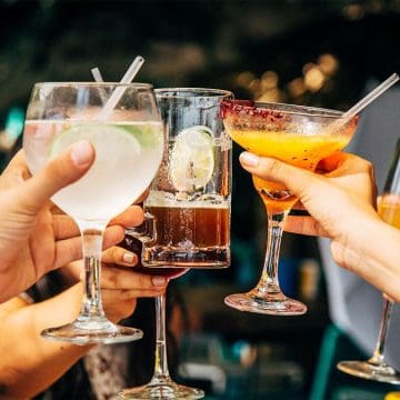 En México el 27.6 % de la población ingiere bebidas alcohólicas de forma excesiva