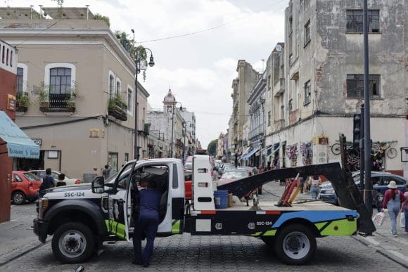 Comerciantes del Centro Histórico exigen reapertura de las calles ante caída de ventas