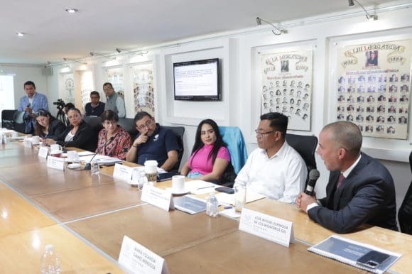 Aprueban en Comisión, reformas para garantizar paridad de género en renovación de titularidad del Poder Ejecutivo