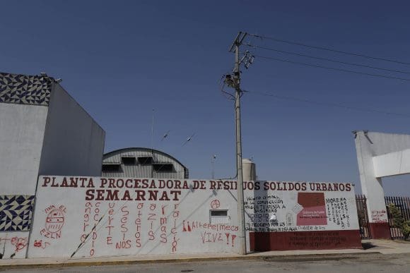 SAN PEDRO CHOLULA . RELLENO SANITARIO Céspedes Peregrina pide a PROFEPA solución tras clausura del relleno sanitario de Cholula