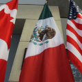 Estados Unidos impone aranceles del 25% a México