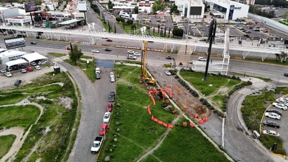 Inicia obra del viaducto elevado y paso Inferior vehicular en la Vía Atlixcáyotl