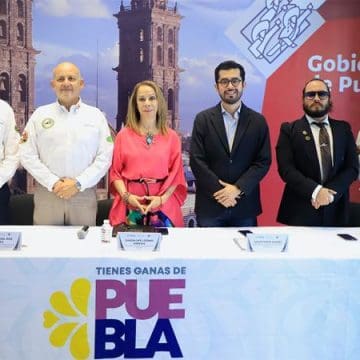 Anuncian Turismo y Asociación del Automóvil caravana de vehículos antiguos por Puebla