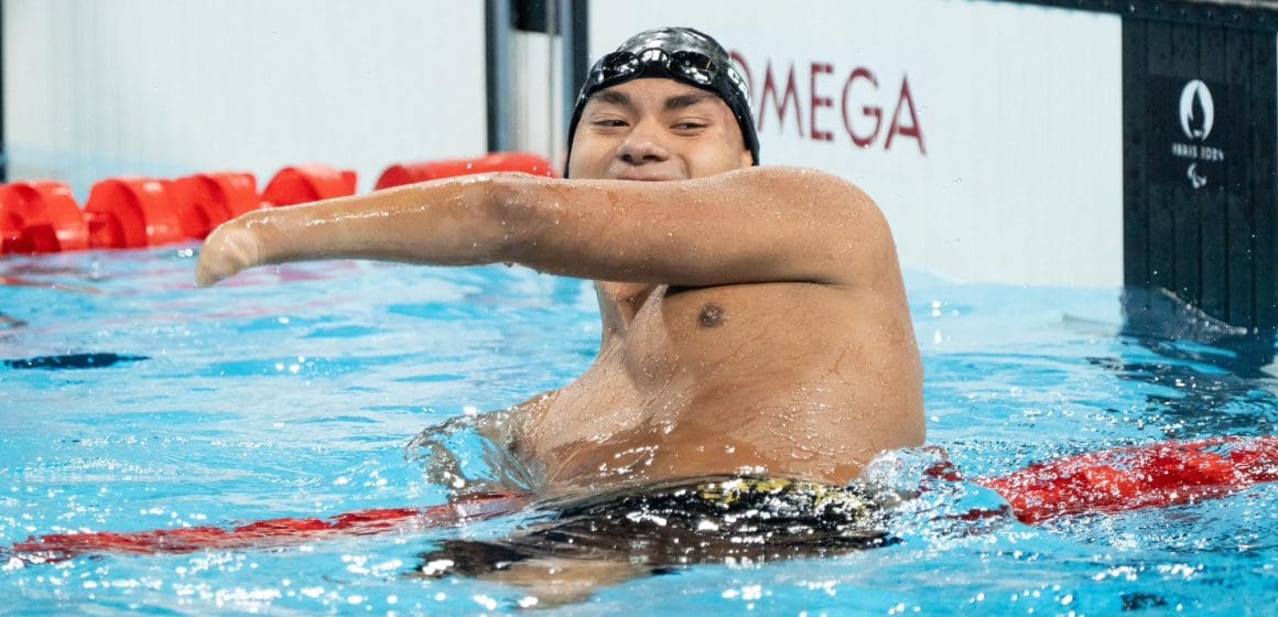 Ángel Camacho gana medalla de plata, tercera en Paralímpicos de París