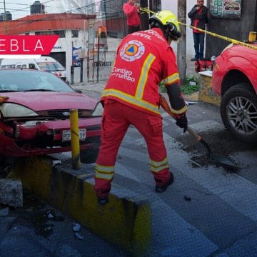 Choque en 25 poniente  9 sur deja cinco lesionados