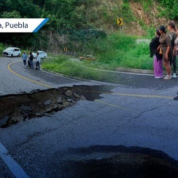 Daños en carretera Chiautla-Chila-Tulcingo tiene incomunicados a pobladores      