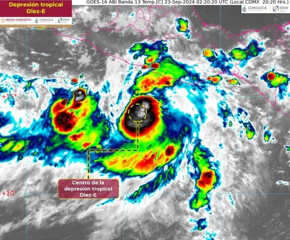 Depresión tropical Diez-E permanece estacionaria en costas del Pacífico sur