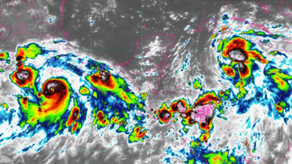 Diseño sin título (86) AMLO alerta a Oaxaca y Guerrero por Huracán “John”; se intensifica a categoría 3