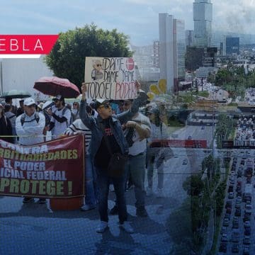 Trabajadores del Poder Judicial se manifiestan y cierran la Vía Atlixcáyotl