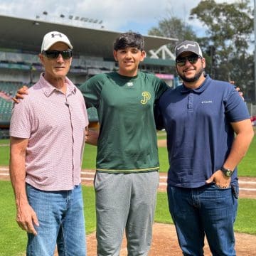 Prospecto de Pericos tiene preacuerdo con los Yankees; el lanzador Yael Cancio es parte de la Academia