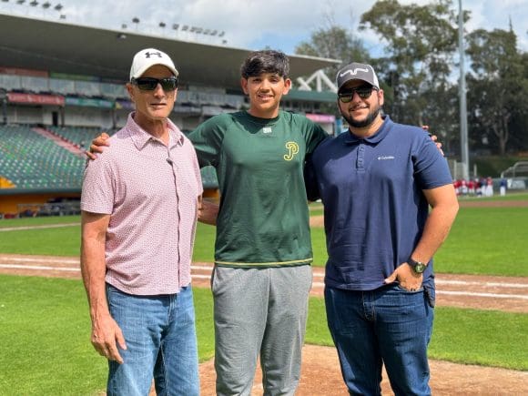 Prospecto de Pericos tiene preacuerdo con los Yankees; el lanzador Yael Cancio es parte de la Academia