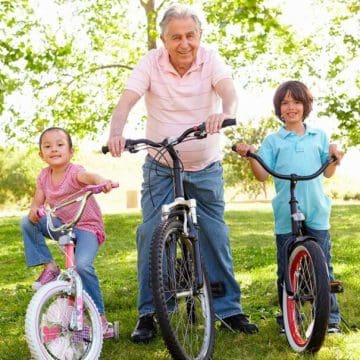 Beneficios de la interacción entre abuelos y nietos