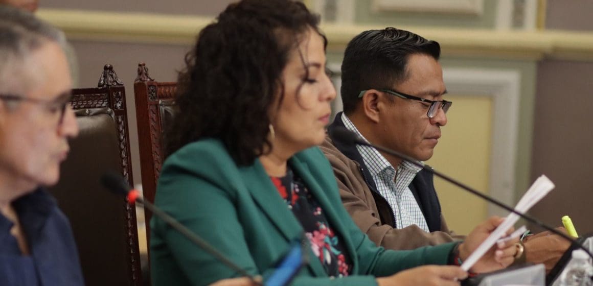 Convoca Comisión Permanente a LXII y LXI Legislatura a sesiones