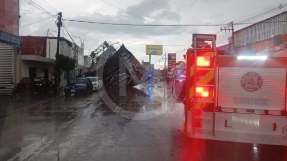 Lluvia deja afectaciones en la ciudad de Puebla, San Andrés Cholula y Santa Clara Ocoyucan