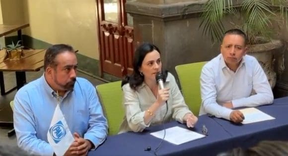 Panistas demandan a Augusta Díaz de Rivera garantizar piso parejo