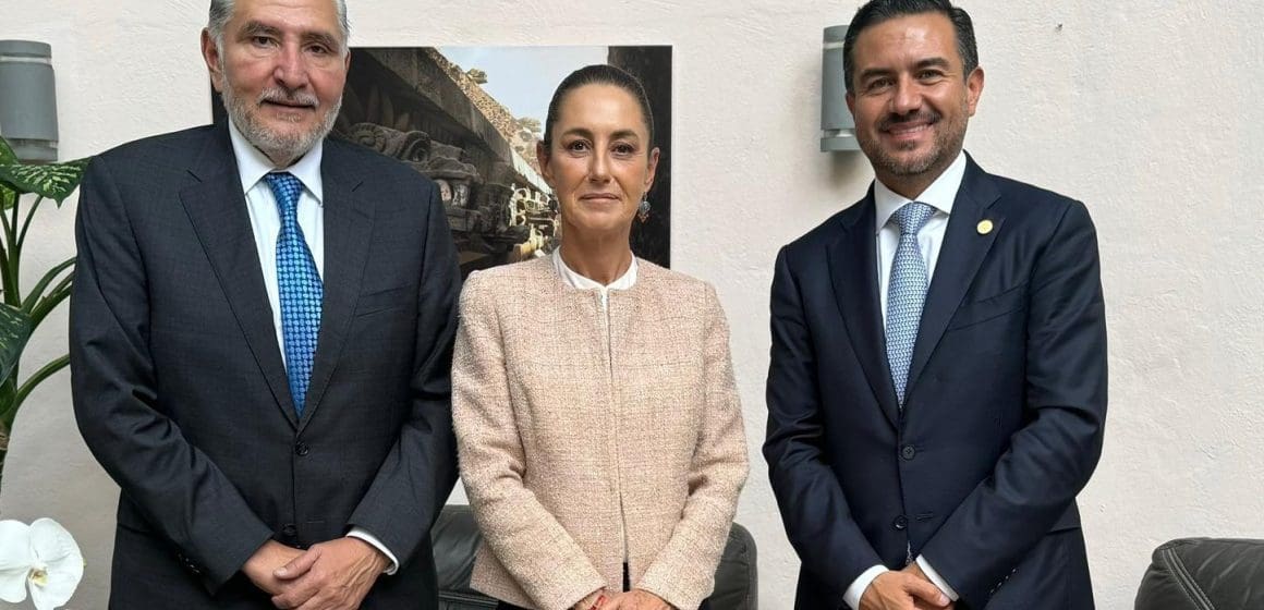 Miguel Ángel Yunes Márquez se reúne con Claudia Sheinbaum