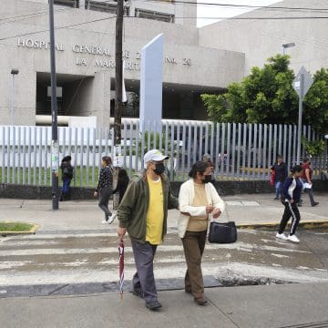 Confirma IMSS ruptura de vidrios de una ventana en La Margarita; hay una persona lesionada