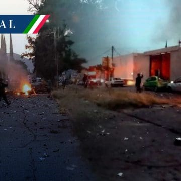 Explota coche bomba afuera de la Secretaría de Seguridad de Acámbaro, Guanajuato