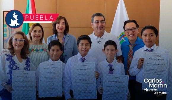 Niños poblanos son reconocidos por puntaje más alto en competencia de Cálculo Mental