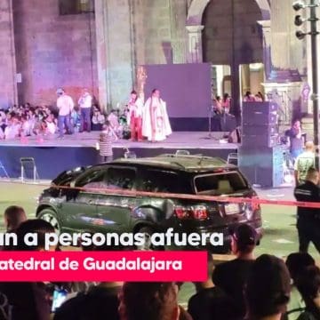 Conductor atropella a 7 personas afuera de Catedral de Guadalajara