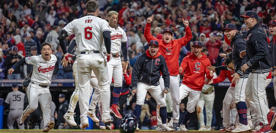 Los Guardianes dejaron tendidos a los Yankees y se meten a la Serie de Campeonato de la Americana