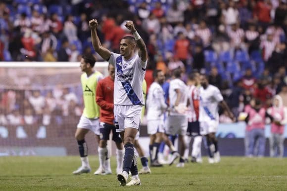 Puebla venció a Chivas 1 a 0 en el estadio Cuauhtémoc