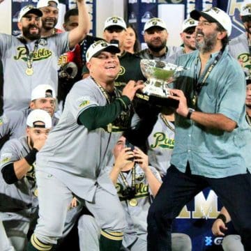 El manager Sergio Omar Gastélum queda fuera de los Pericos de Puebla