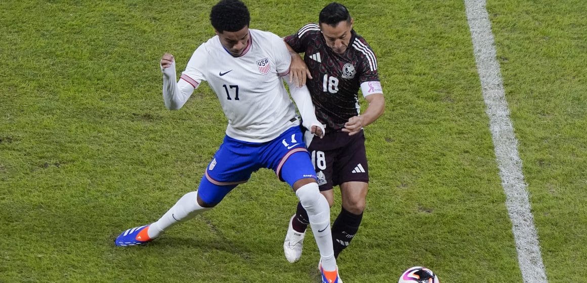 México vence 2-0 a Estados Unidos en despedida de Andrés Guardado