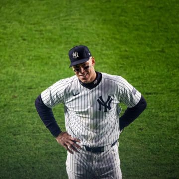 Los Yankees pegan dos veces ante los Guardianes en la Serie de Campeonato en la Liga Americana