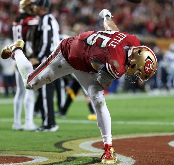 Los 49ers superaron a los Vaqueros y equilibran sus números en la Nacional