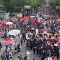 Bloque Negro vandaliza edificios de la CDMX durante marcha del 2 de Octubre