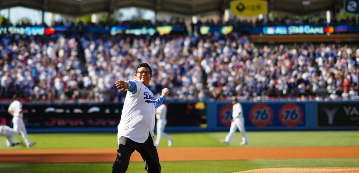 Rendirá  homenaje la MLB homenaje a Fernando Valenzuela en la Serie Mundial