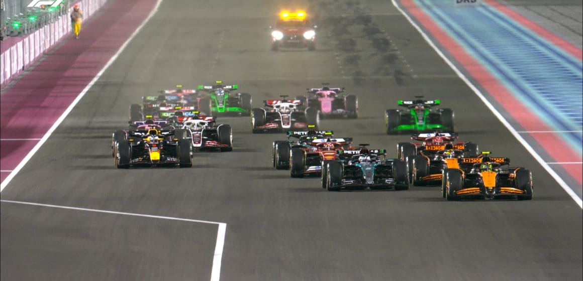 Checo Pérez fue último en la carrera Sprint  del GP de Qatar
