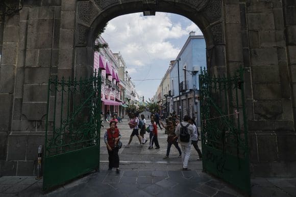 Llama Gobierno de Puebla a denunciar falsos trabajadores municipales